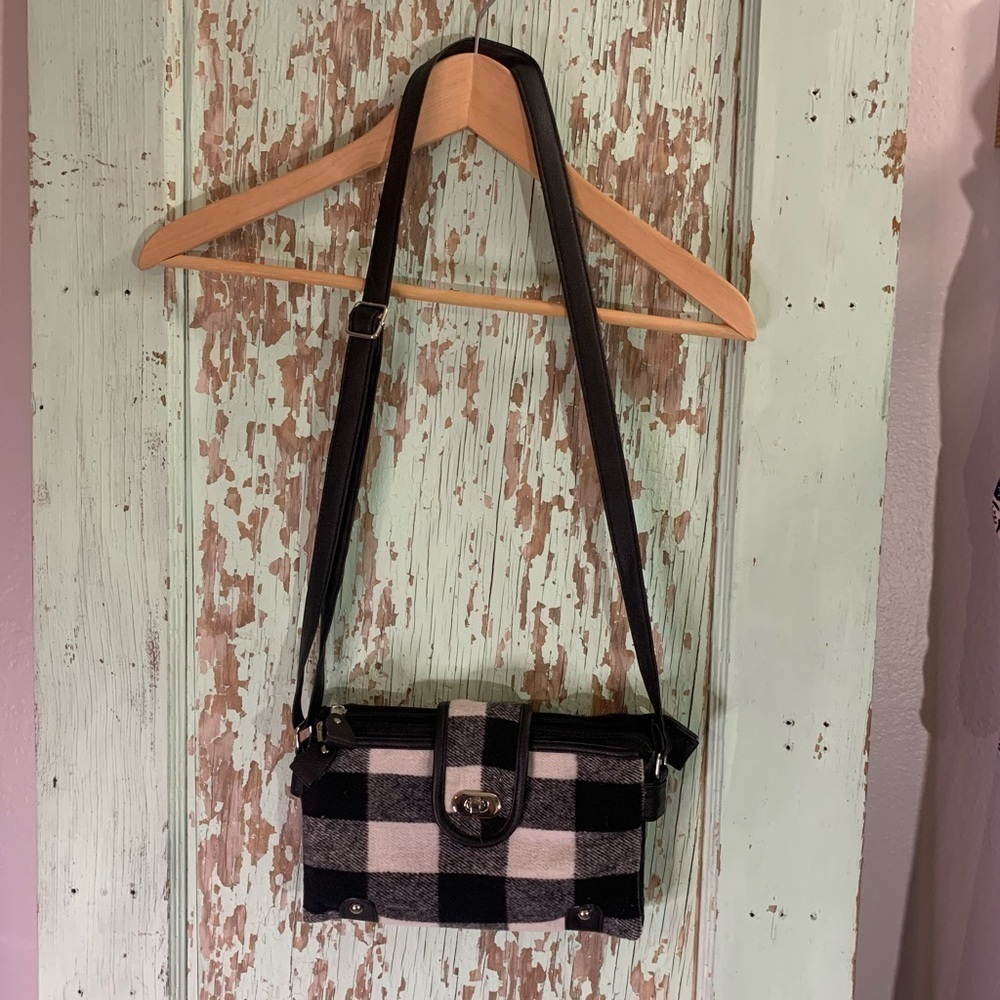 Woodland Creek black and white plaid fleece bag